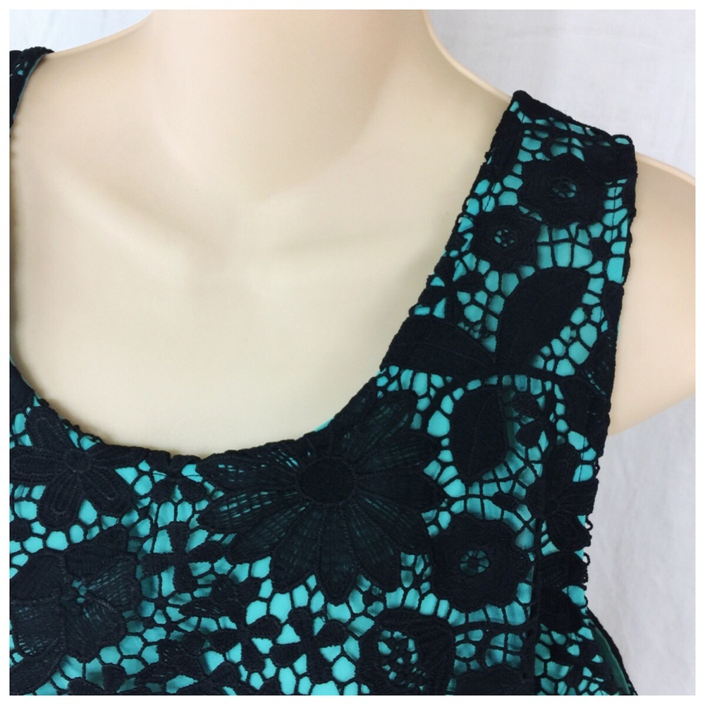 Butterfly Design Summer Formal Top Size 2X - US 18 Boutique NEW - Picture 2 of 9